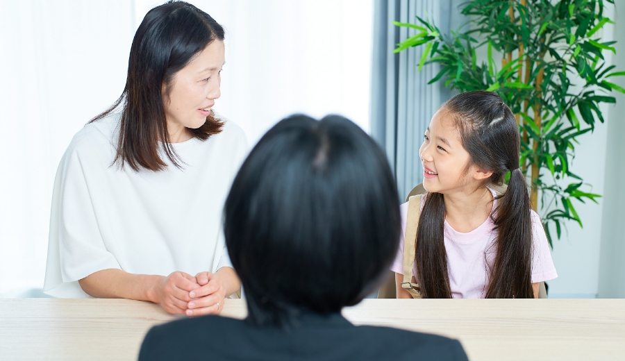 平日19:30〜 面談（保護者＋子供）